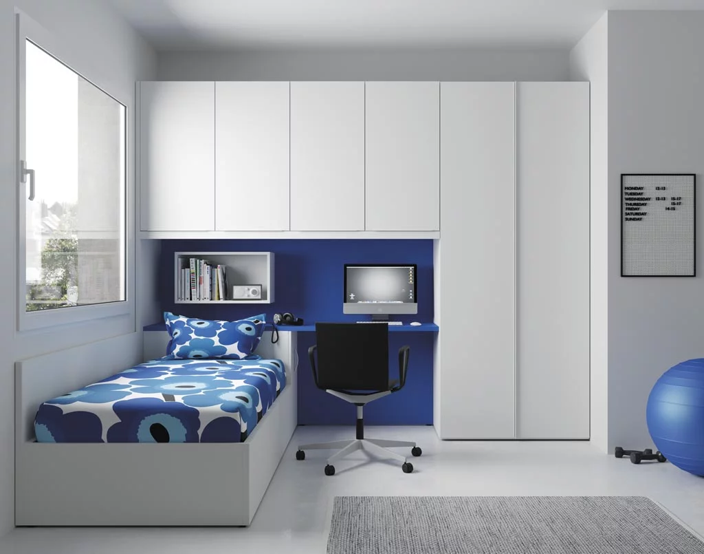 Dormitorio Juvenil con canapé abatible, armario, puente, arcón y escritorio