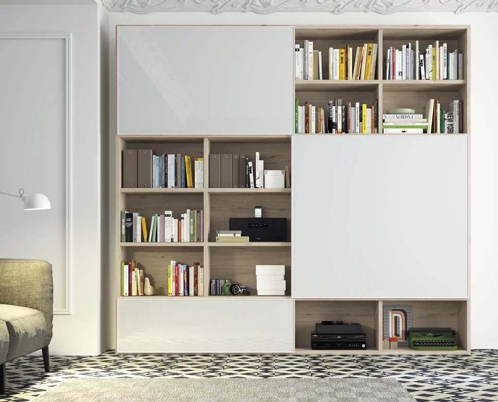 Mueble librería con puertas correderas con la televisión oculta
