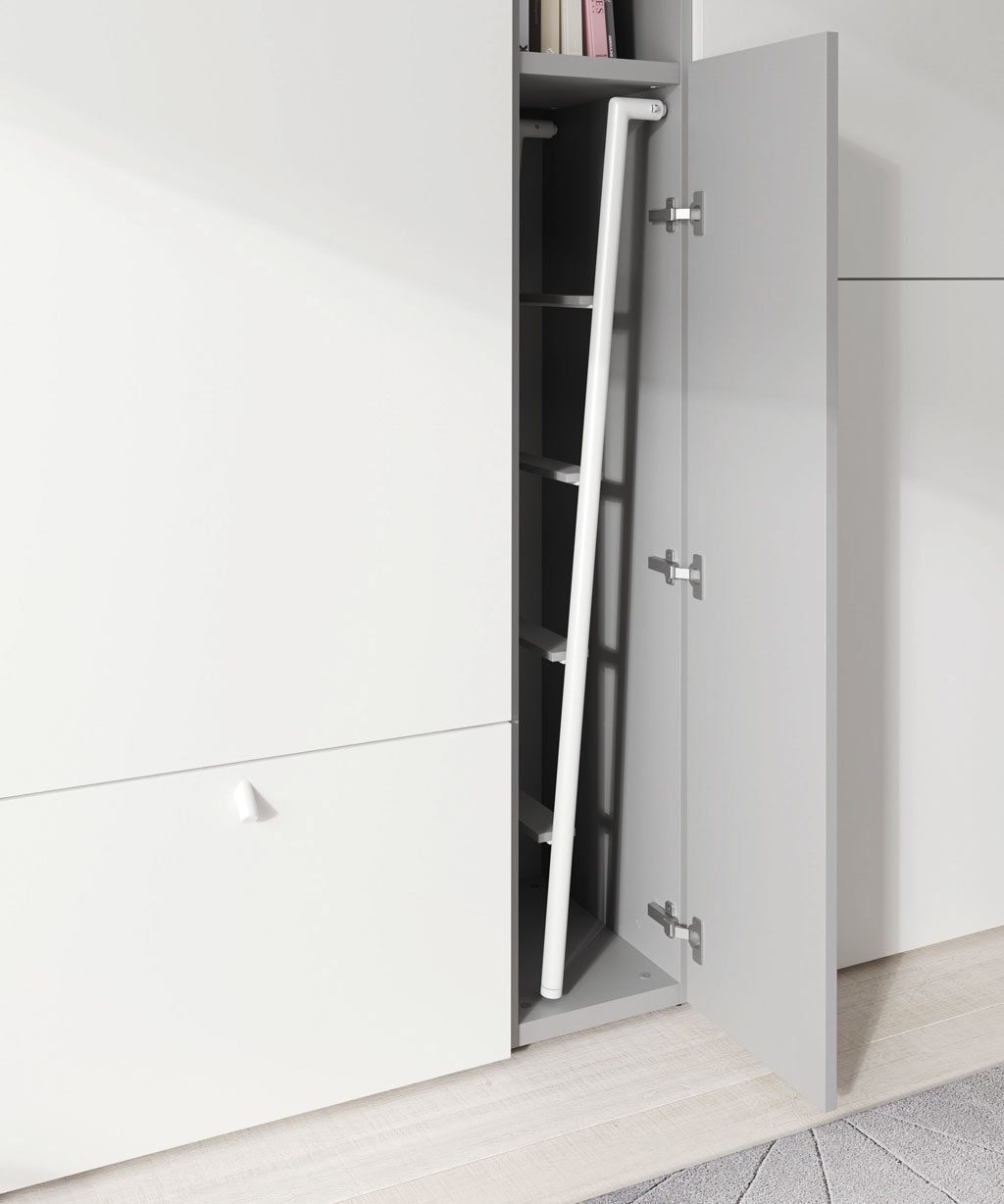 Detalle del hueco para guardar la escalera de la litera abatible