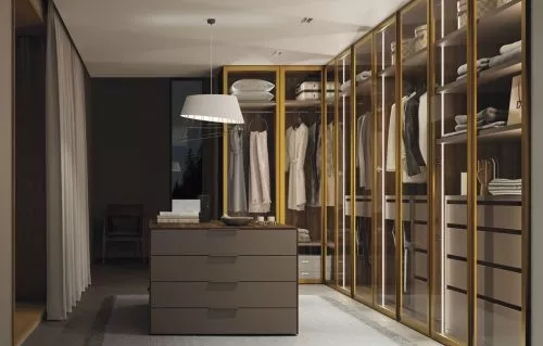 Vestidor con iluminación interior LED