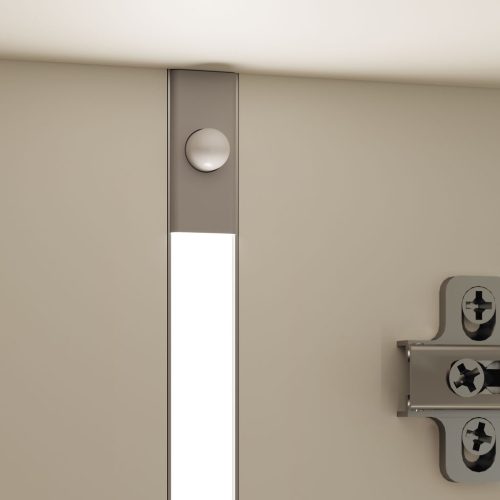 Detalle del sensor de movimiento para encender la luz LED del armario