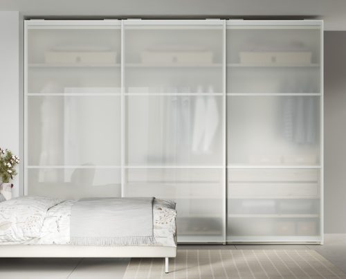 Armario de puertas correderas modelo Lux de cristal translúcido Artic